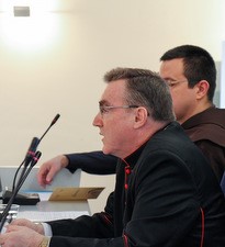 Kardinal Bozanić susreo se s djelatnicima Međubiskupijskih sudova 